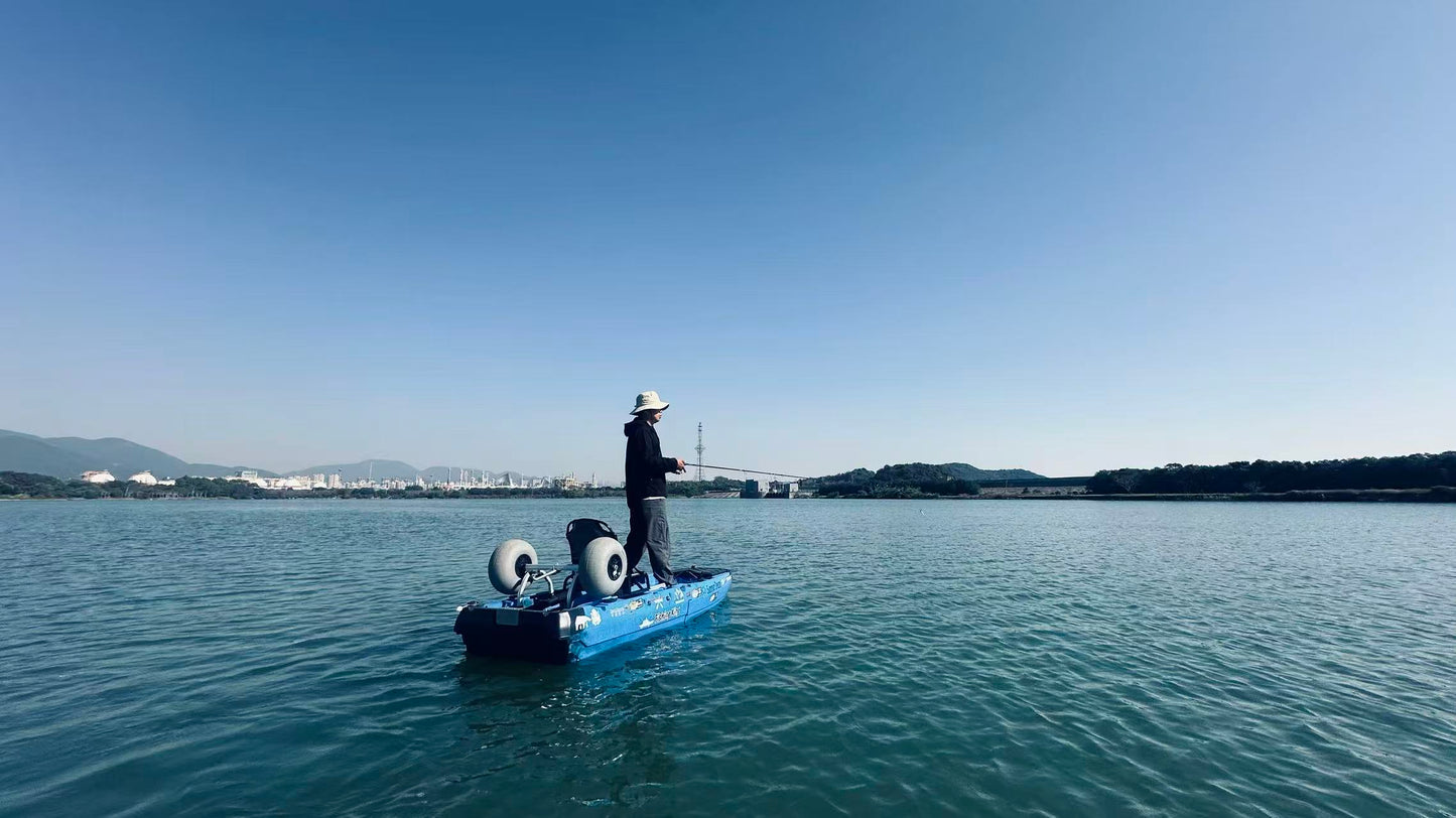 Modular fishing kayak with livewell(preorder)