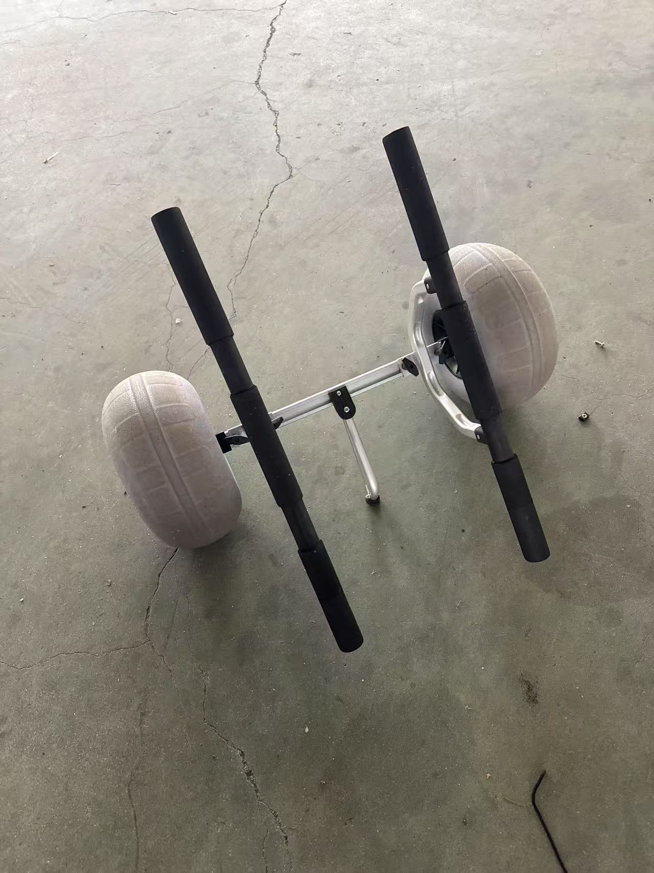 Modular fishing kayak with livewell(preorder)